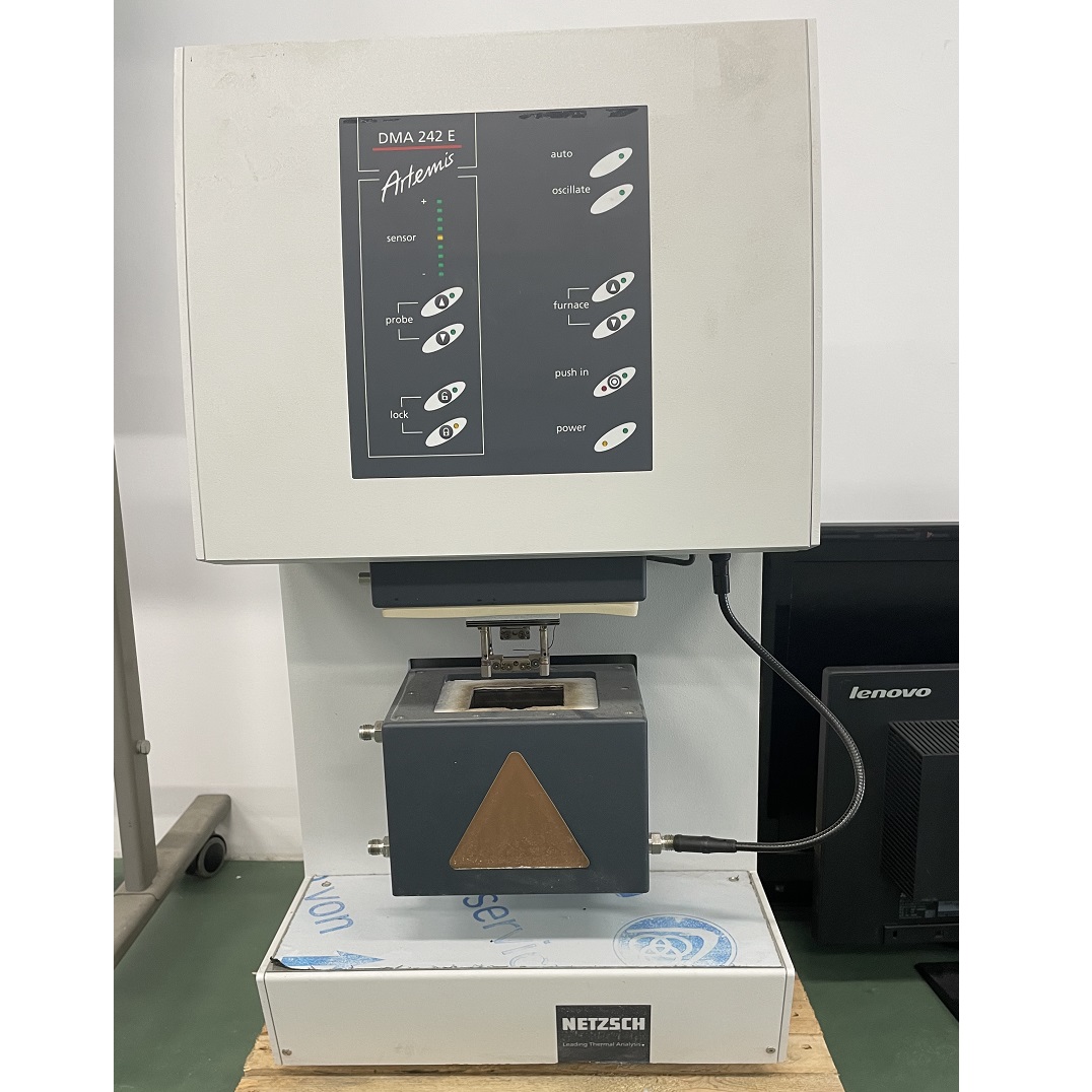 NETZSCH DMA 242E